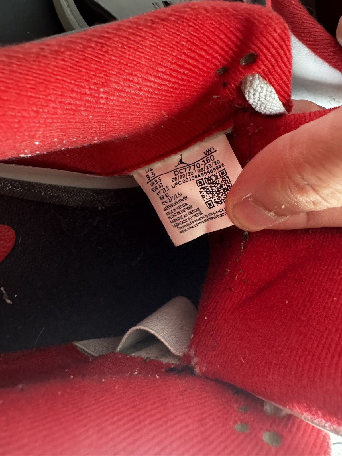 Jordan Brand × Nike Jordan 4 Fire Red UK 8.5/ US 9.5 Size US 8.5 / EU 41-42 - 8 Thumbnail