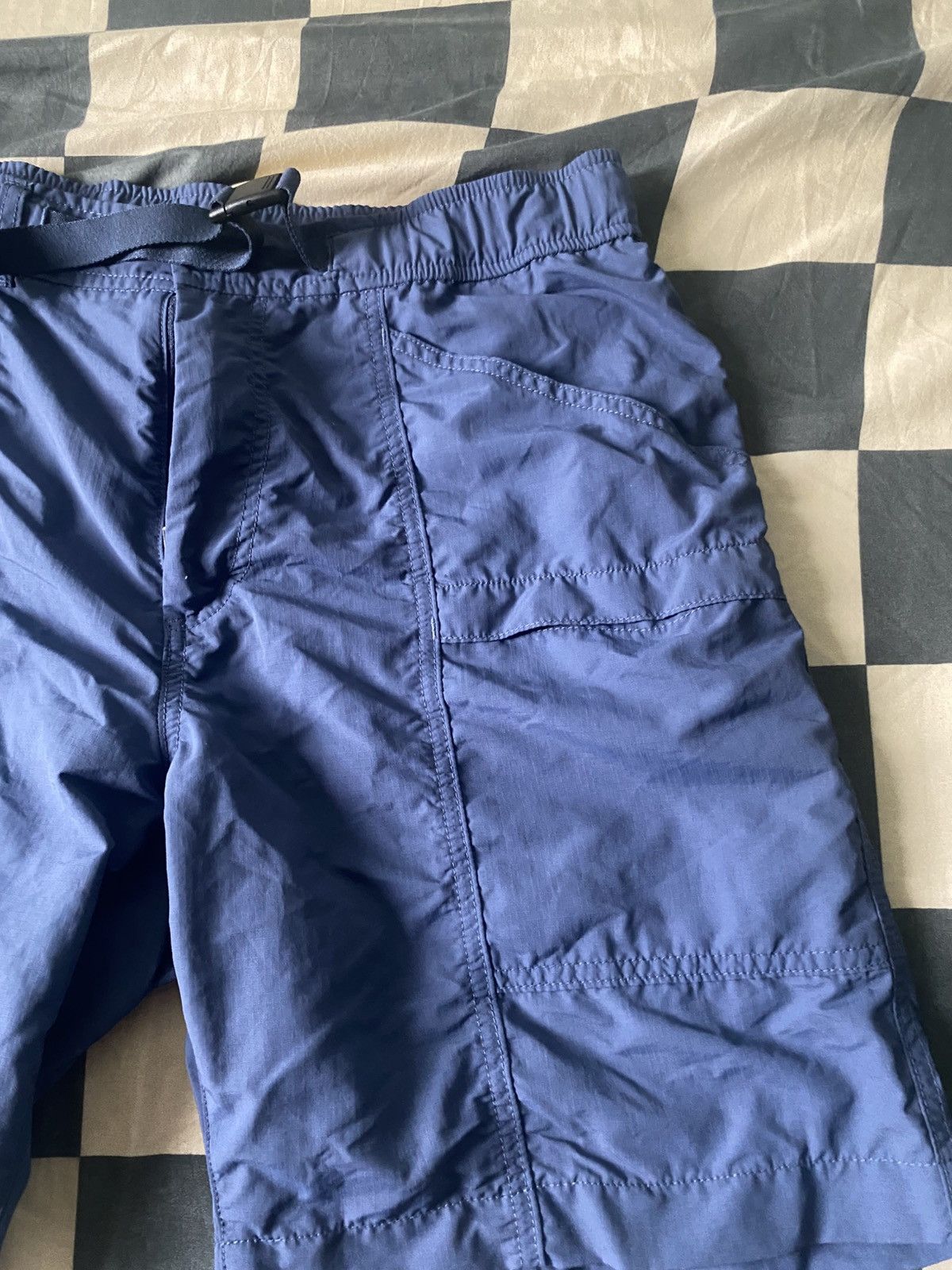 Uniqlo Uniqlo short pants Size US 34 / EU 50 - 4 Thumbnail