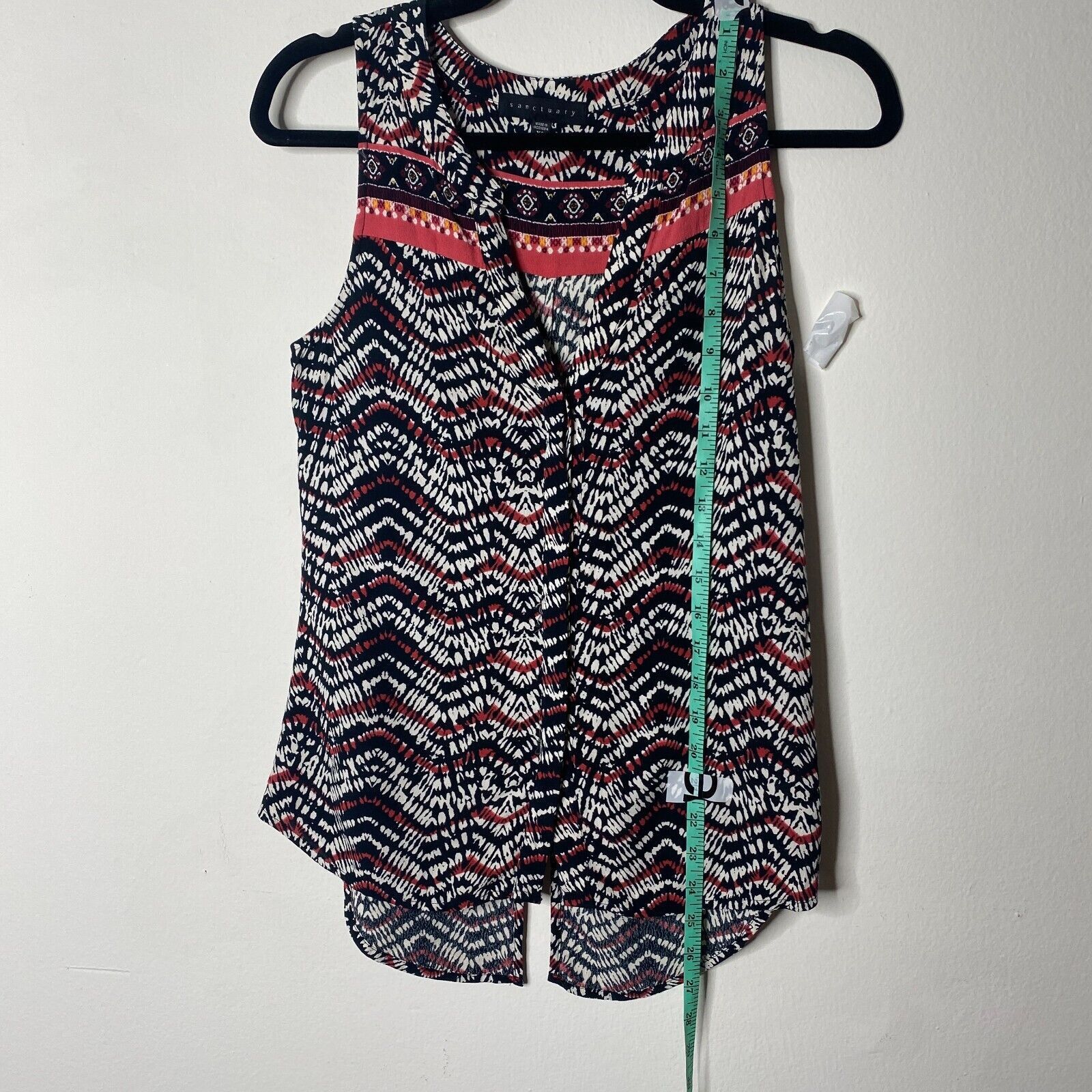 Sanctuary Sanctuary Black Tribal Chevron Split V-Neck Button Tank XS Size XS / US 0-2 / IT 36-38 - 11 Thumbnail