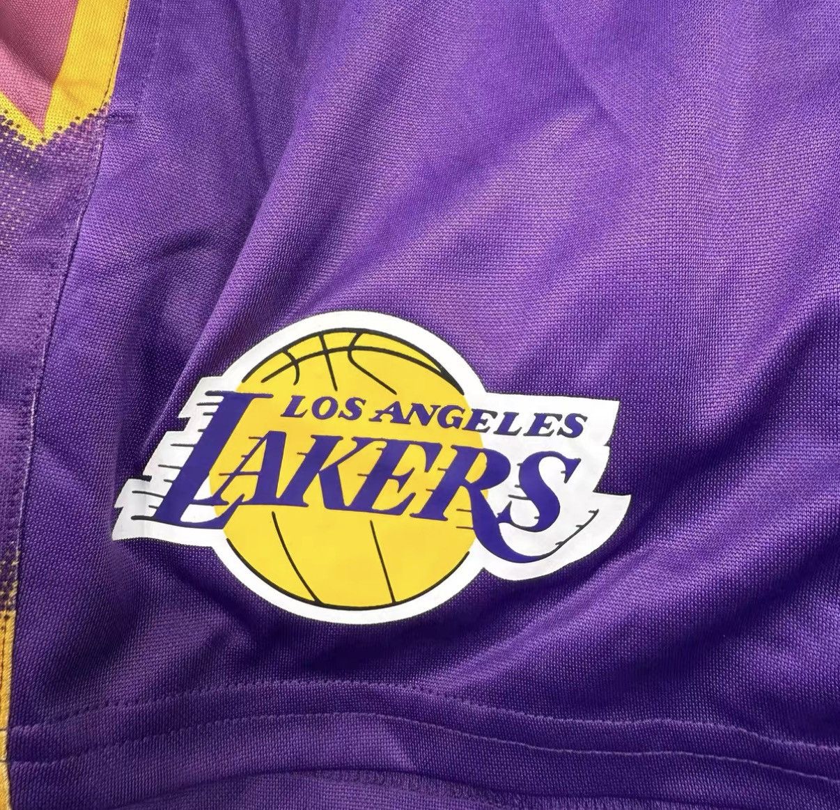 New Era New Era NBA Los Angeles Lakers American Style Shorts J32 Size US 36 / EU 52 - 4 Thumbnail