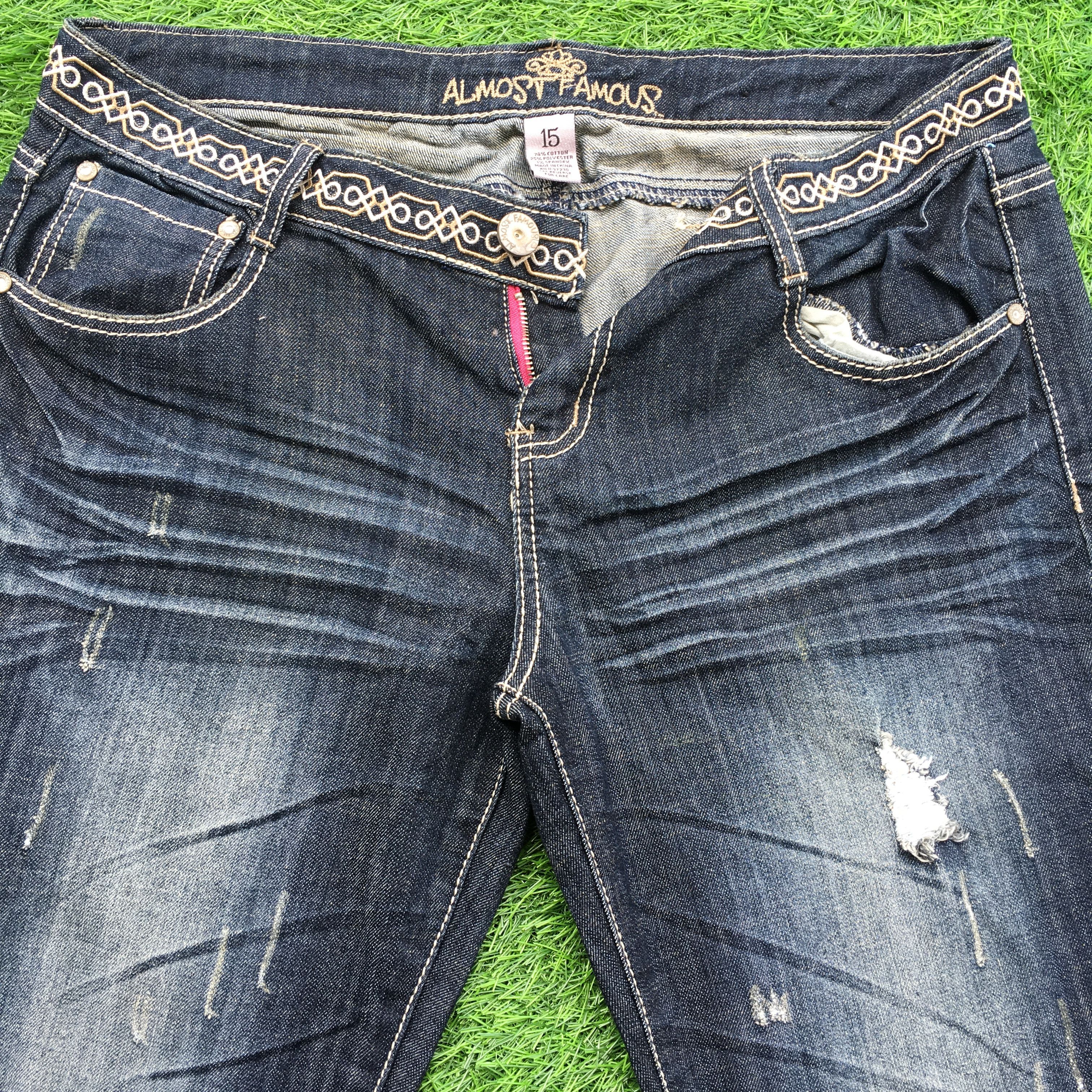 Designer × Jean Distressed Low Waist Bootcut Stretch Jeans D-999 Size 32" / US 10 / IT 46 - 3 Thumbnail