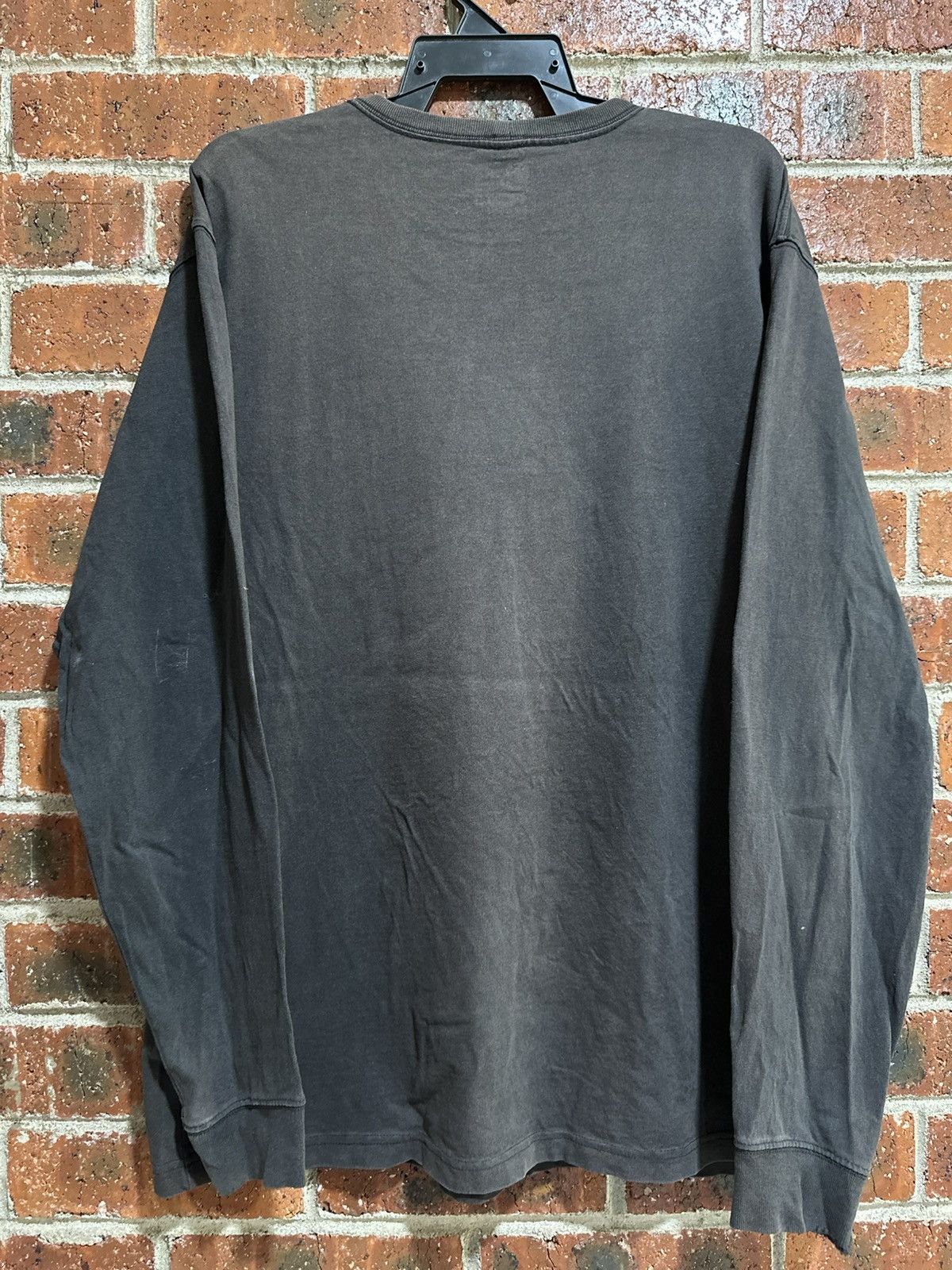 Carhartt Vintage Carhartt Pocket Tee Long Sleeve Sun Faded Tee Size US L / EU 52-54 / 3 - 14 Thumbnail