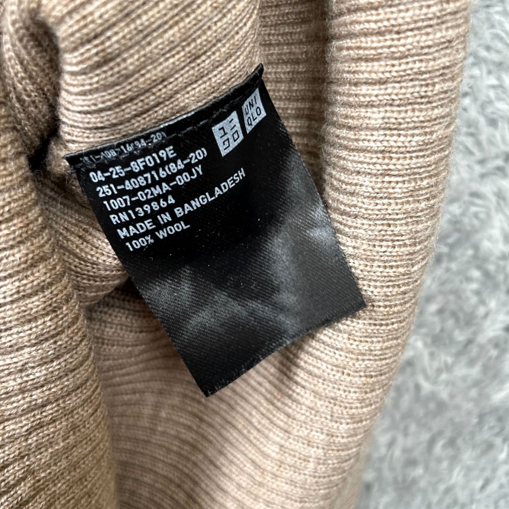 Uniqlo Uniqlo Sweater Womens Small Beige Merino Wool Ribbed Turtleneck Knit Pullover Dressy Casual Winter Regular Womens Size S / US 4 / IT 40 - 4 Thumbnail