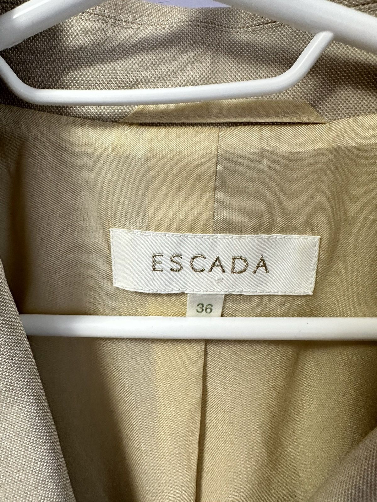Escada × Vintage Escada blazer Size XS / US 0-2 / IT 36-38 - 2 Thumbnail