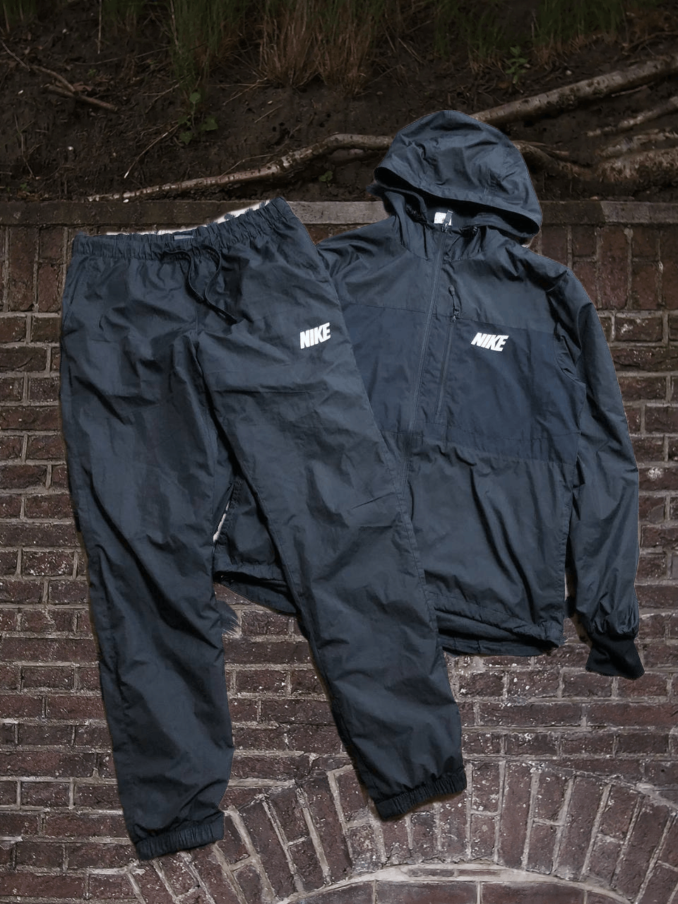 Nike Y2K Nike Vintage Nylon Track SUITS Drill Mini Swoosh Size US M / EU 48-50 / 2 - 1 Thumbnail