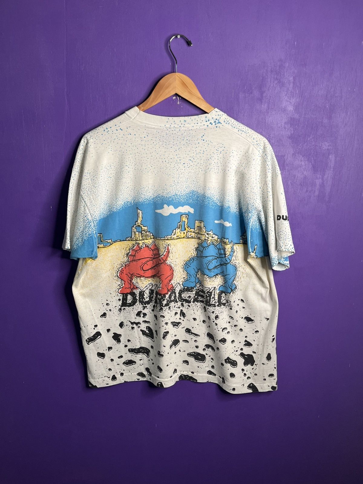 Vintage Vintage 90s Duracell batteries love machine promo AOP tee Size US XL / EU 56 / 4 - 2 Thumbnail