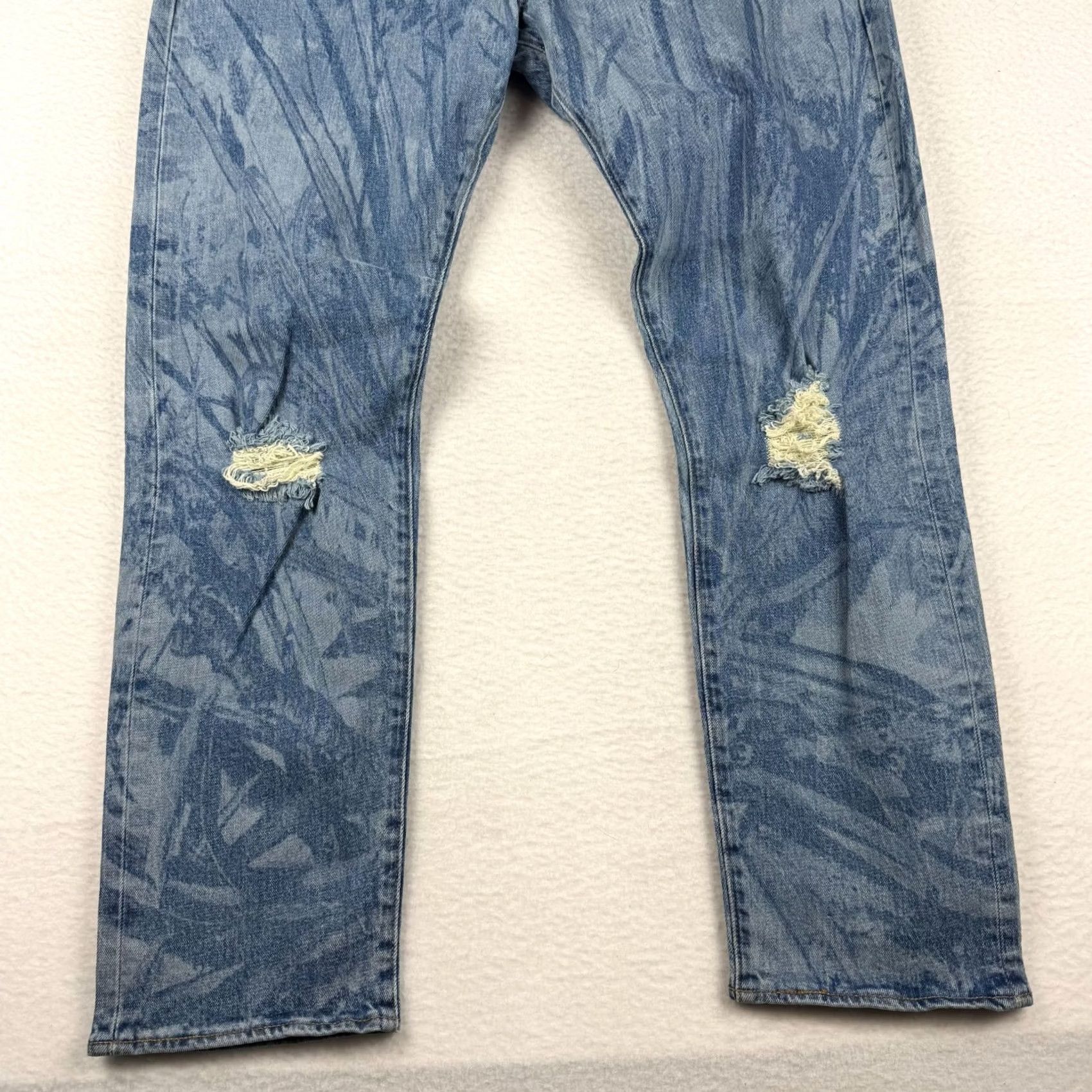 Levi's VINTAGE Levi's 501 Jeans 38x32 Distressed Blue Cotton Denim Regular Straight Men Size US 38 / EU 54 - 3 Thumbnail