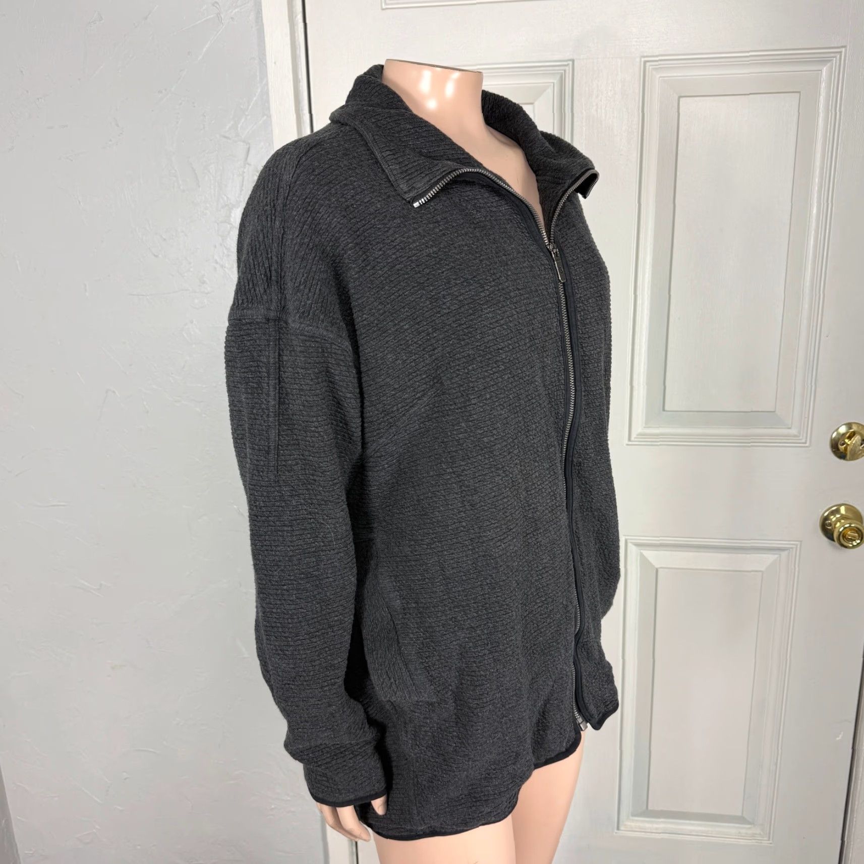 Lululemon VINTAGE Lululemon Pants? Size M / US 6-8 / IT 42-44 - 5 Thumbnail