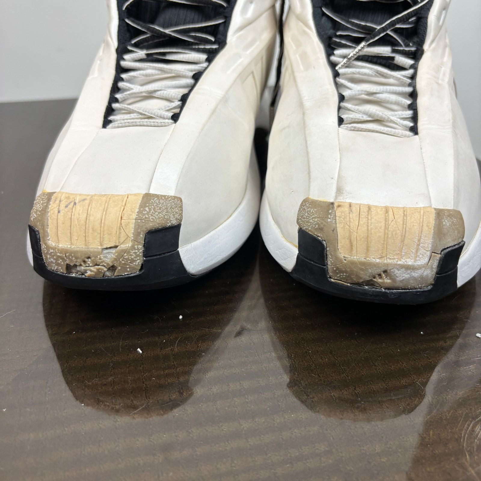 Adidas Adidas The Kobe Crazy 1 Storm Trooper OG 2000 10.5 shoes Size US 10.5 / EU 43-44 - 9 Thumbnail