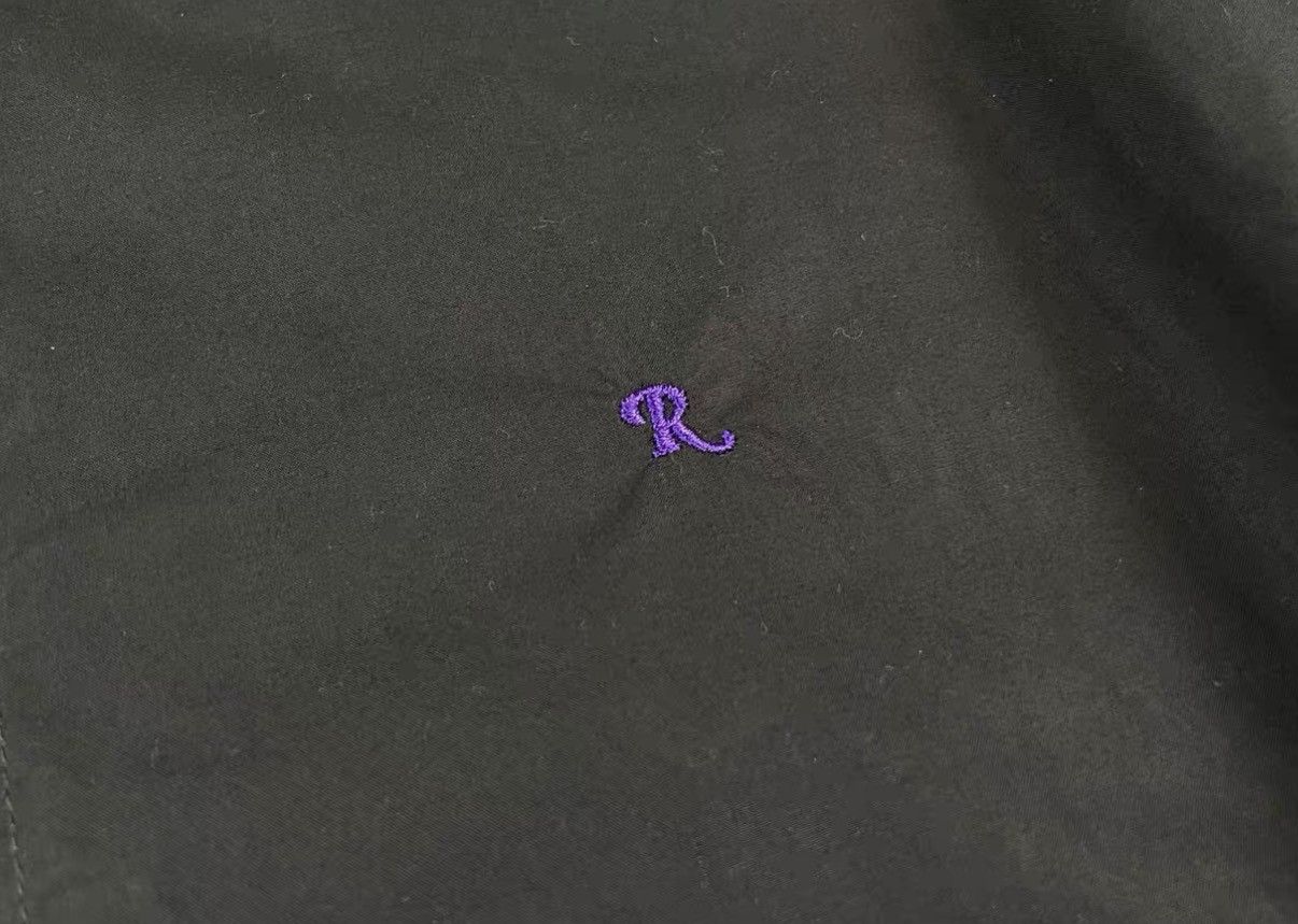 Raf Simons Raf Simons Small R Logo Embroidered Black Shirt J31 Size US M / EU 48-50 / 2 - 5 Thumbnail