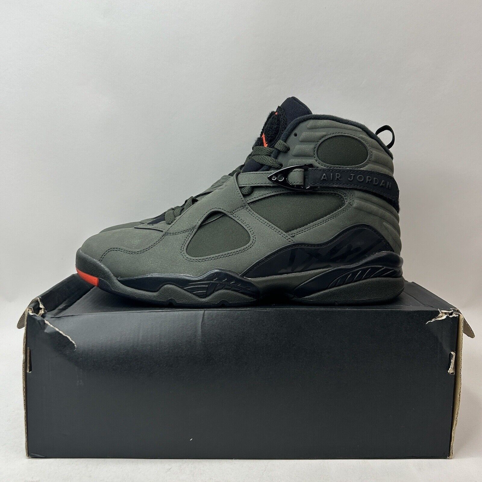 Nike Nike Air Jordan 8 Retro OG “Take Flight Undefeated” 2023 Size US 11 / EU 44 - 6 Thumbnail