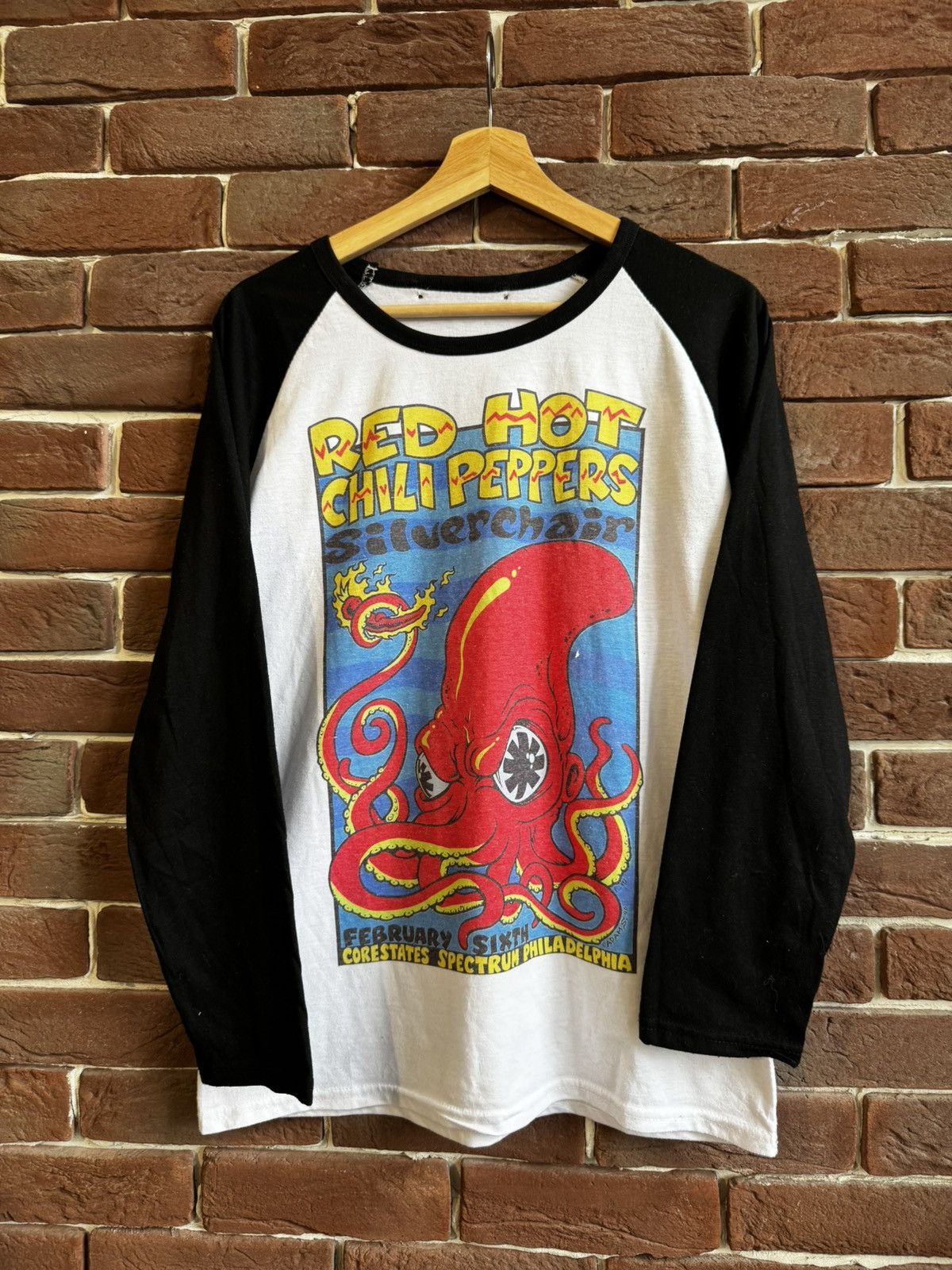 Rare Vintage 00s Red Hot Chili Peppers RHCP T Shirt Rock Y2K