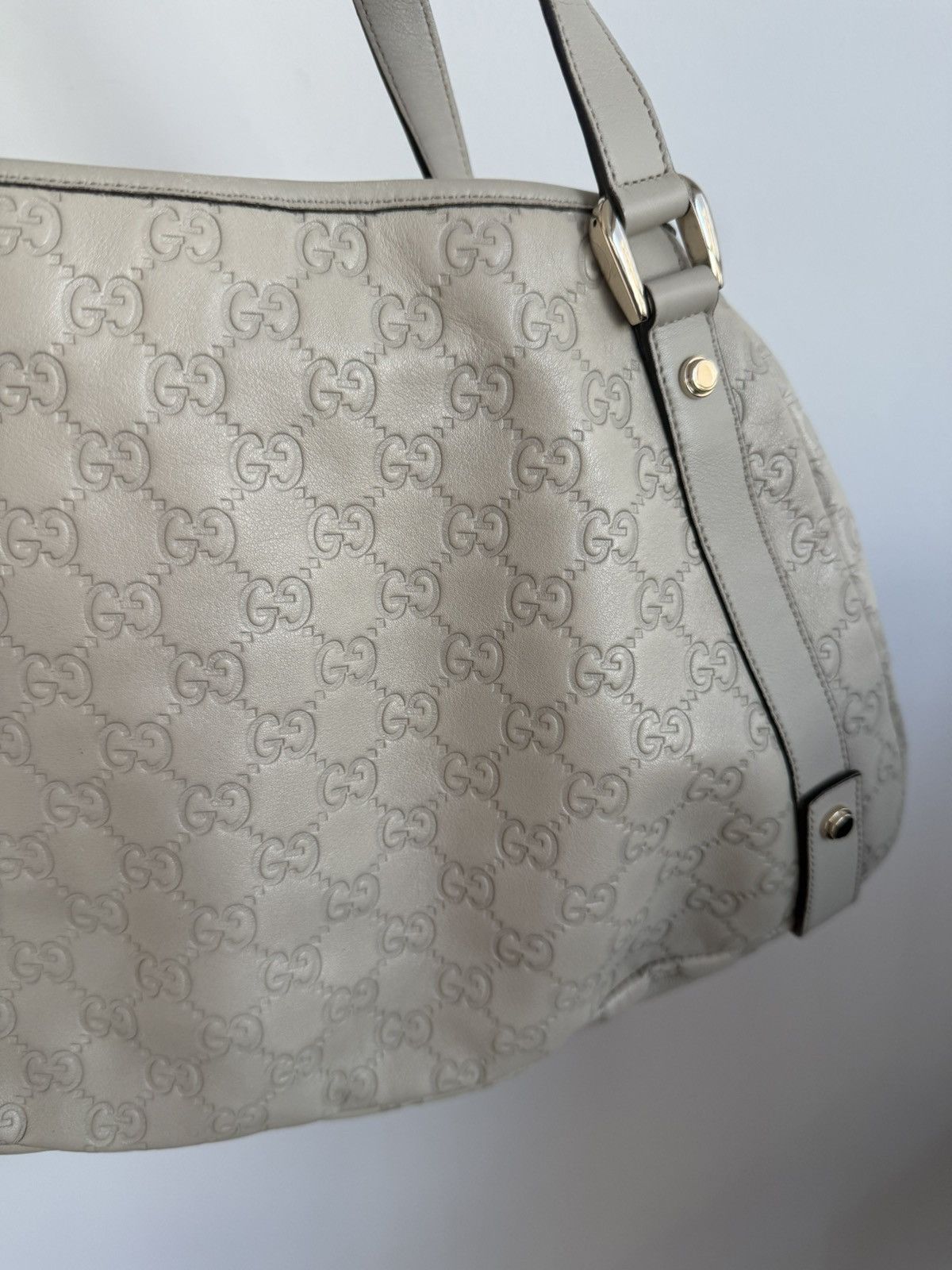 Gucci RARE Gucci Guccissma Cream Leather Shoulder Bag Size ONE SIZE - 3 Thumbnail