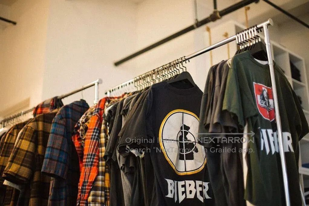 Vintage Public Enemy Vintage Short. Size US M / EU 48-50 / 2 - 3 Thumbnail