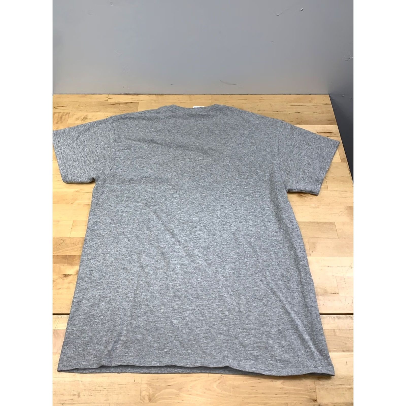 Delta VINTAGE Crash Bandicoot CTR Nitro Fueled Shirt Men M Gray Size US M / EU 48-50 / 2 - 8 Thumbnail