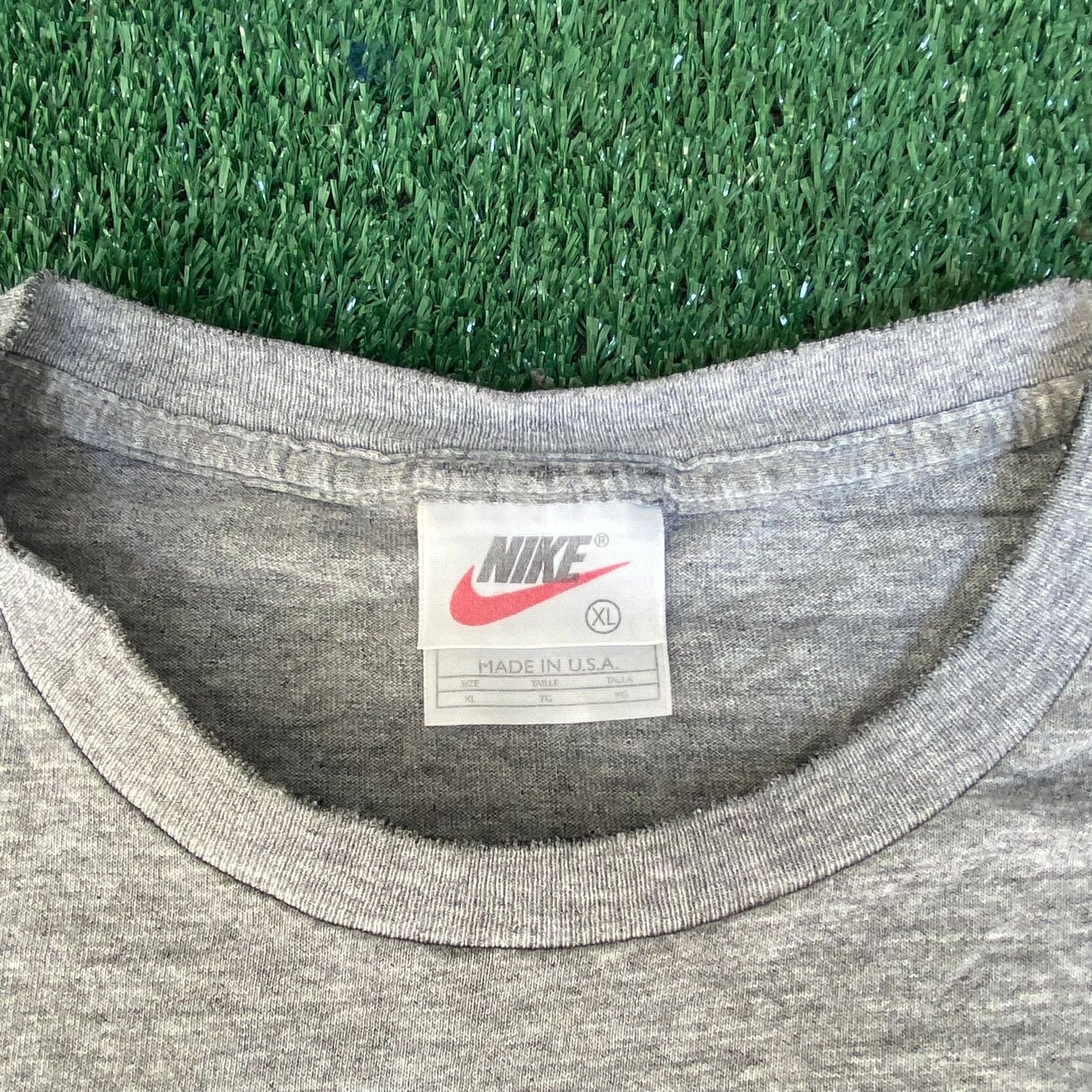 Nike × Vintage Vintage 90s Nike Logo Shirt Gray Off Center Swoosh Tee Size US XL / EU 56 / 4 - 4 Thumbnail