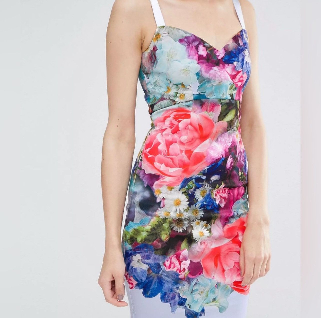 Ted Baker Ted Baker Emore Bodycon Dress in Focus Bouquet Print Midi Size S / US 4 / IT 40 - 2 Thumbnail