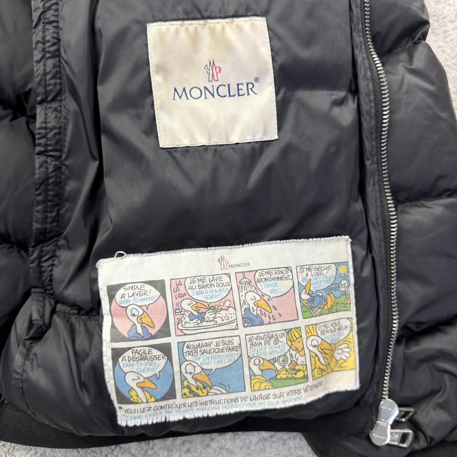 Moncler Moncler Clamart Size 2 S Size US S / EU 44-46 / 1 - 8 Thumbnail