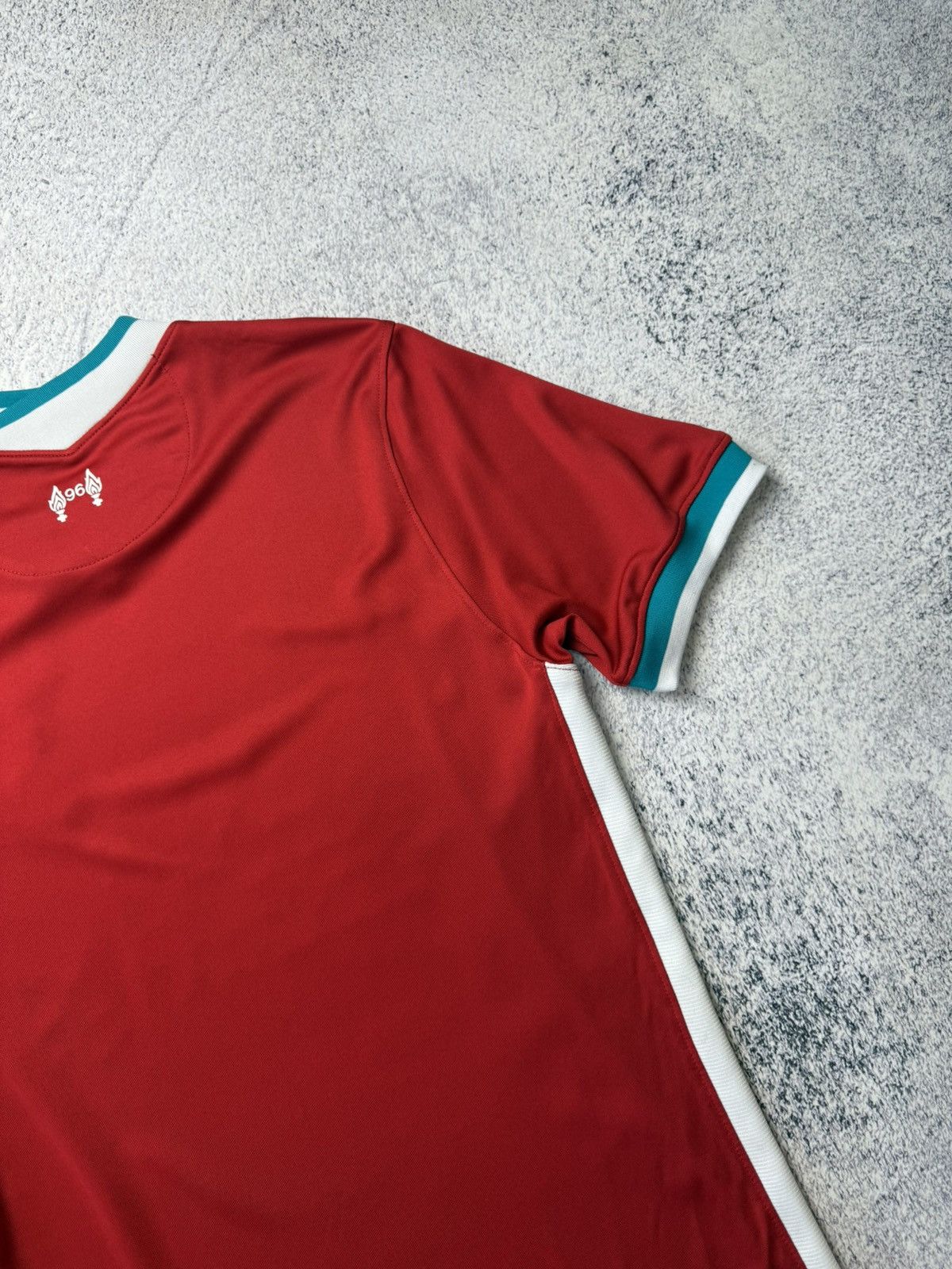 Nike Vintage Liverpool Soccer Jersey Sportwear Nike tee Size US S / EU 44-46 / 1 - 20 Thumbnail
