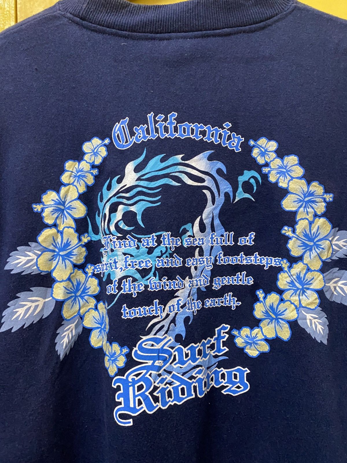 Other Surf Ridding Sweatshirt Crewneck Tee Size US L / EU 52-54 / 3 - 5 Thumbnail