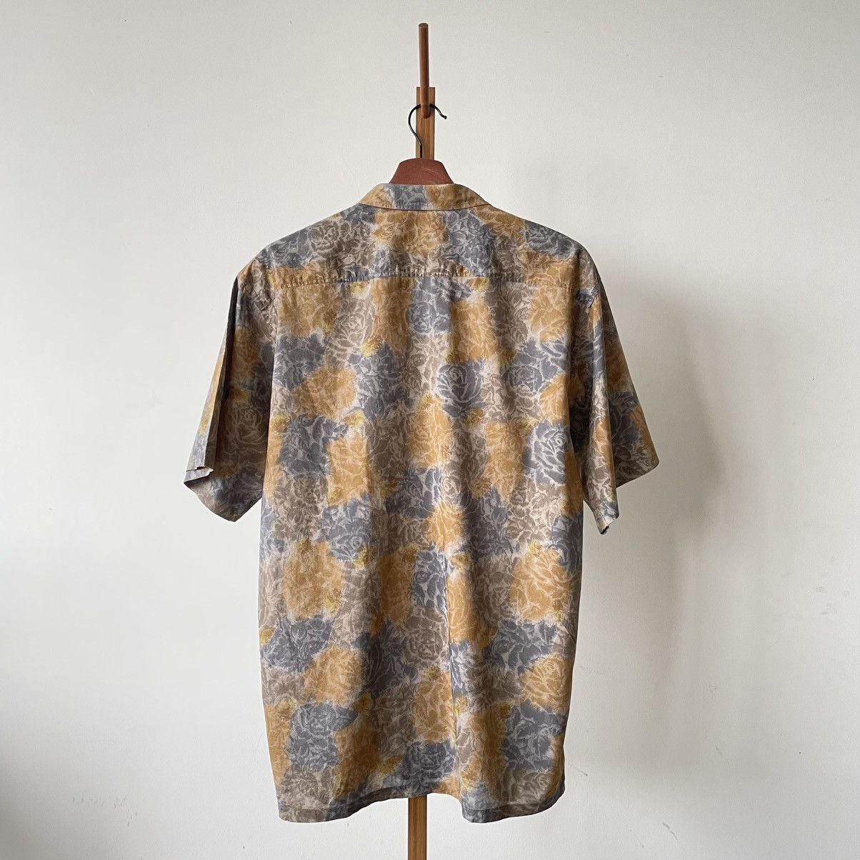 Lanvin Vintage Lanvin Floral Button Up Shirt Size US M / EU 48-50 / 2 - 3 Thumbnail