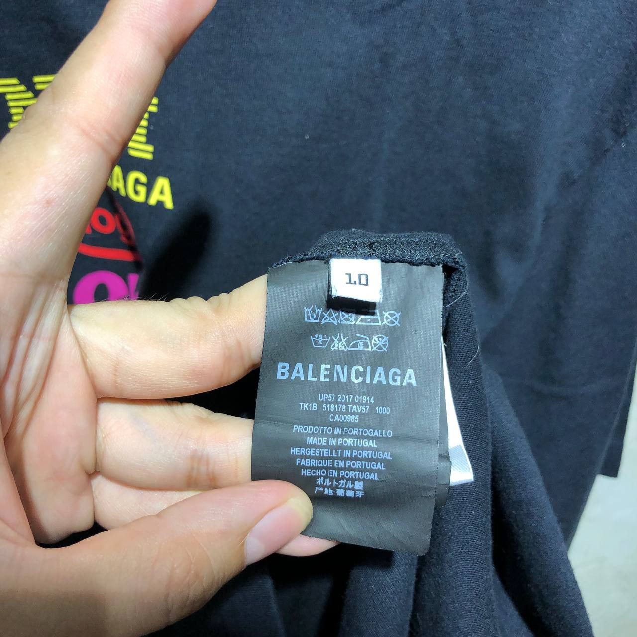 Balenciaga Balenciaga New Logo Out Now tee Size S / US 4 / IT 40 - 8 Thumbnail