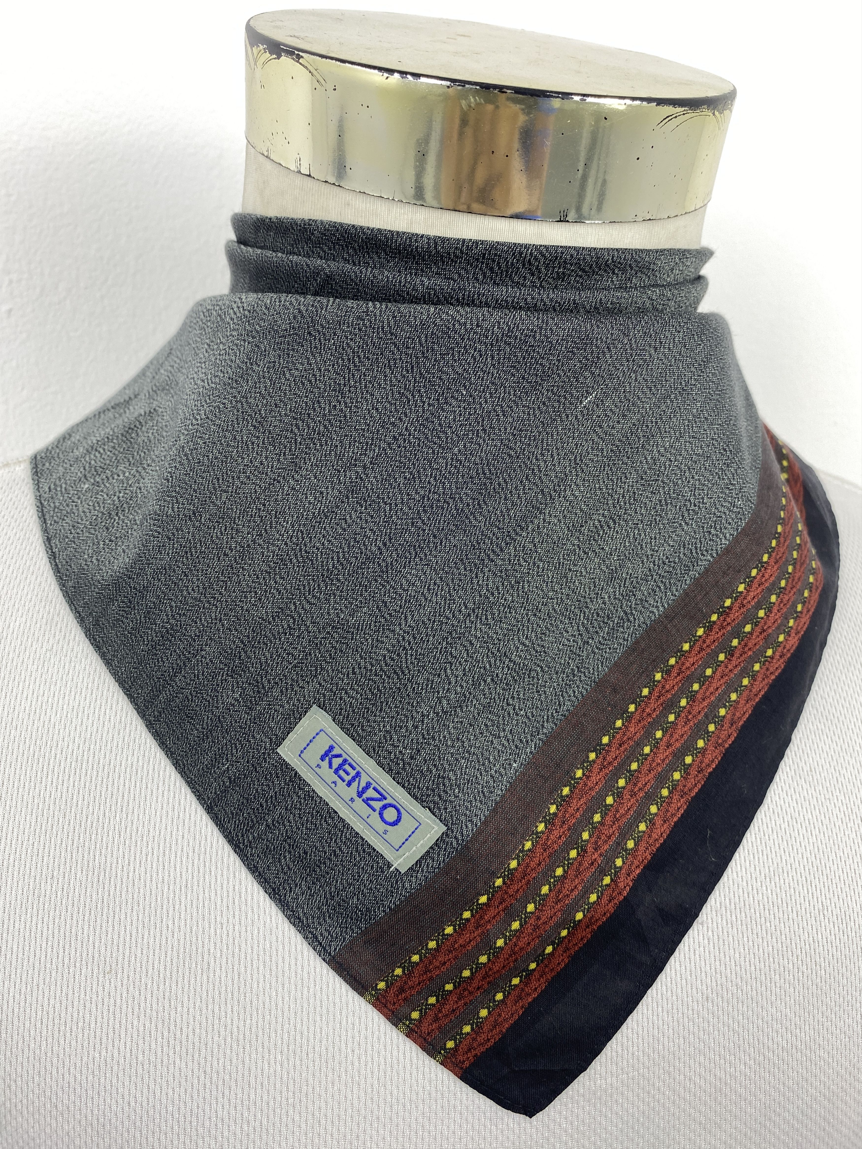 Kenzo Vintage Kenzo Handkerchief / Neckerchief KT0260 Size ONE SIZE - 1 Thumbnail