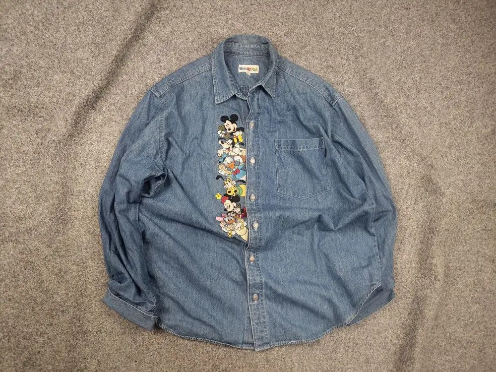 Vintage Vintage 90's Too Cute Logo Disney Baggy Denim Shirt Size US XL / EU 56 / 4 - 1 Thumbnail