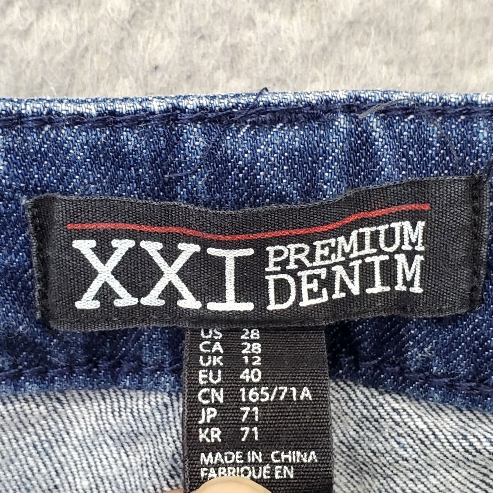 Vintage XXI Womens Denim Shorts 28 Blue Flat Front Medium Wash Braided Detail Vintage No Size 28" / US 6 / IT 42 - 6 Thumbnail