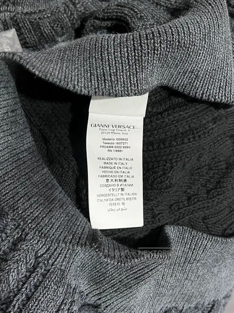 Versace Versace Charcoal grey letter cotton sweater Size US M / EU 48-50 / 2 - 6 Thumbnail
