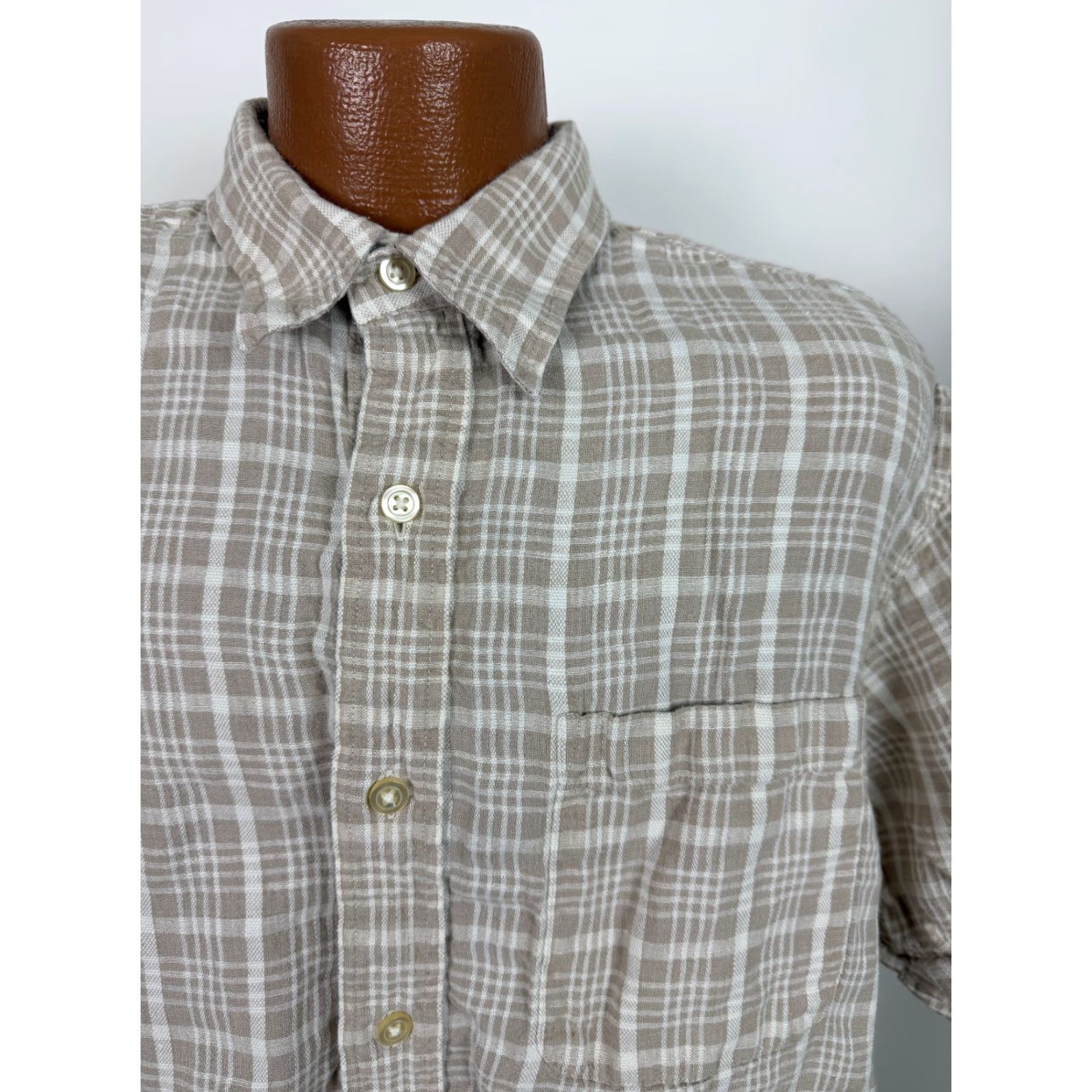 Orvis VINTAGE Orvis Linen Shirt Men XL Button-Up Travel Casual Beige White Plaid Shirt Short Sleeve Pockets Size US XL / EU 56 / 4 - 3 Thumbnail