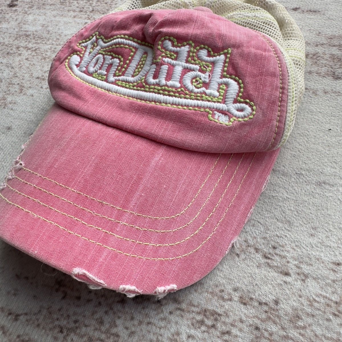 Von Dutch VON DUTCH DISTRESSED TRUCKER HAT VINTAGE Y2K Size ONE SIZE - 3 Thumbnail