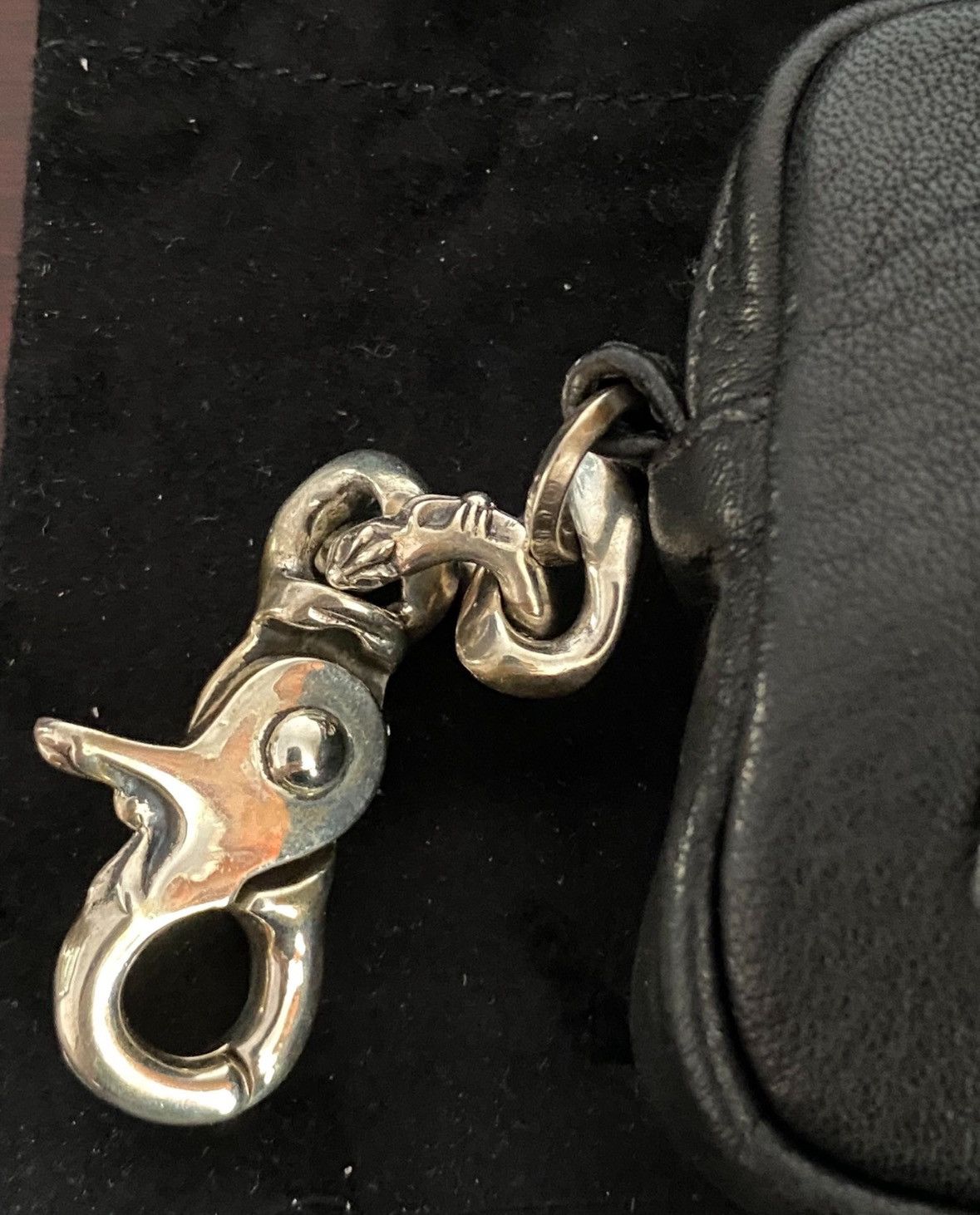 Chrome Hearts Lobster clasp plus cross AirPod case bag Size ONE SIZE - 4 Thumbnail