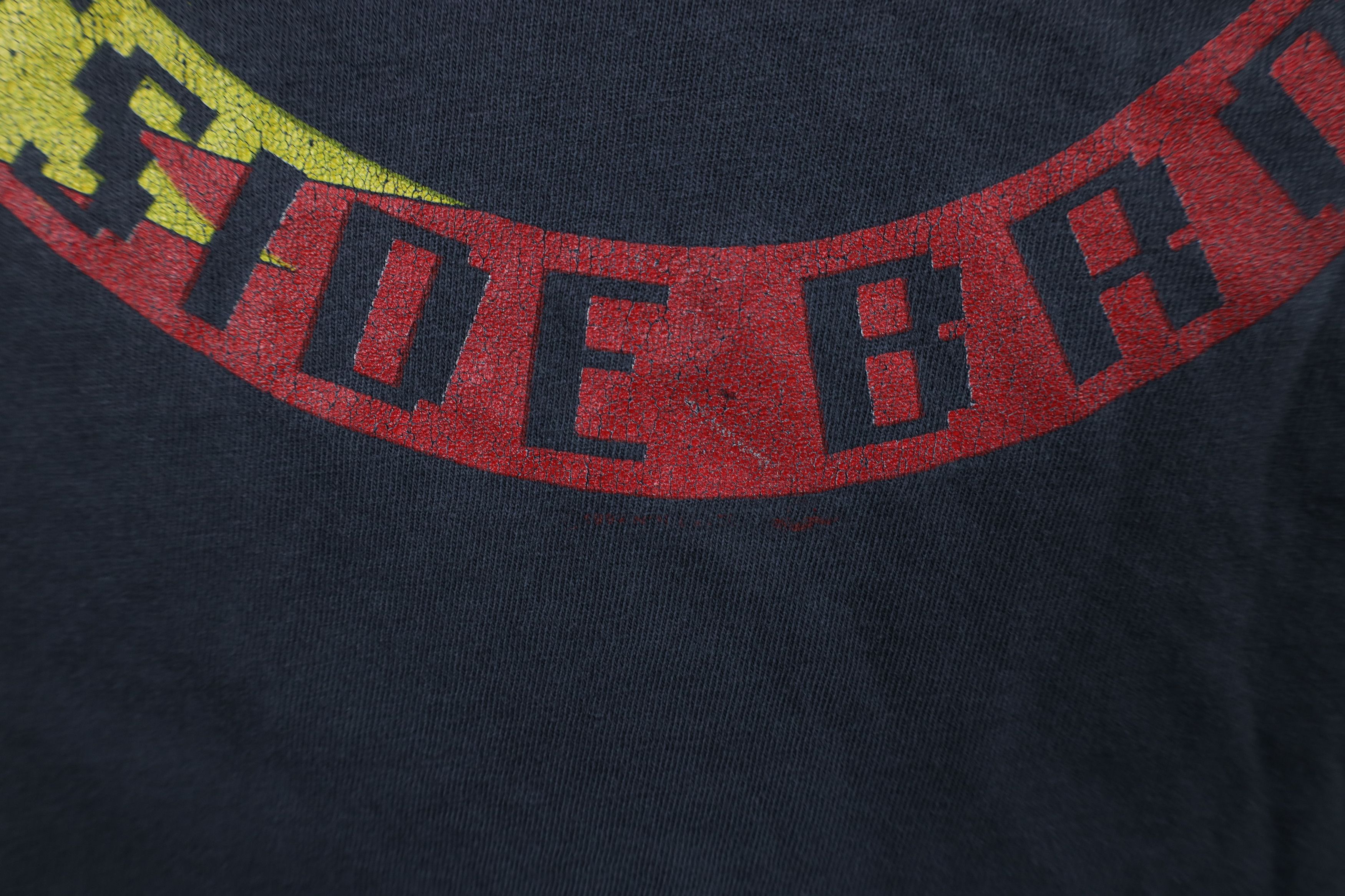 Vintage Vintage 90s Outside Broadcast Tour U2 Band T-Shirt USA Size US L / EU 52-54 / 3 - 5 Thumbnail