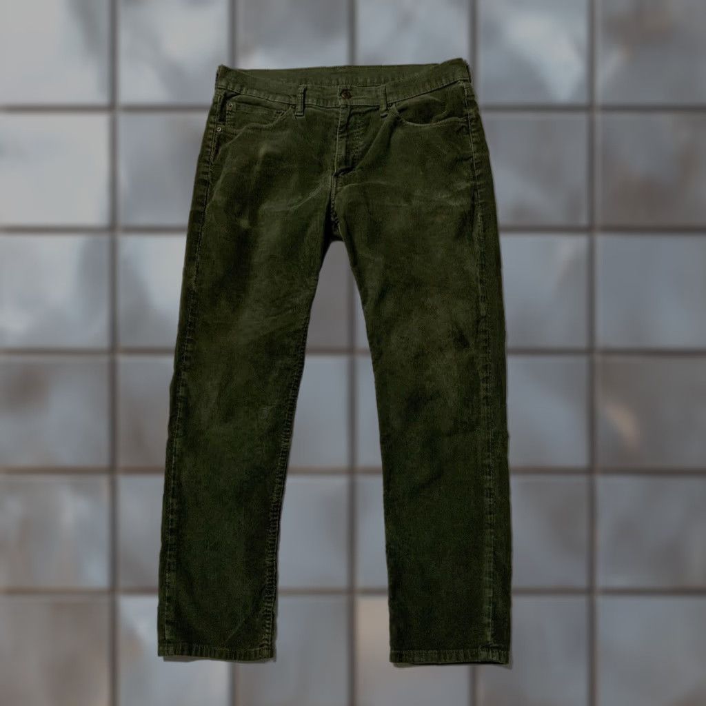 Levi's Levi’s Olive Green Corduroy Pants Corduroy Straight Leg 34 Men Regular 29 Inseam Green Size 34 Jeans Straight Leg Mens Size US 34 / EU 50 - 1 Thumbnail