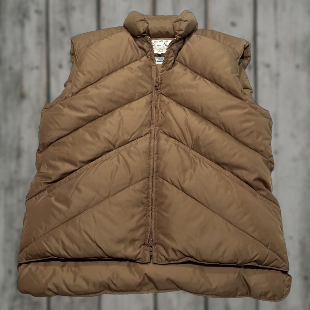 Eastern Mountain Sports VINTAGE Eastern Mountain Sports Down Filled Vest Men’s XS Brown Pockets Dbl Zip Size US XS / EU 42 / 0 - 1 Thumbnail