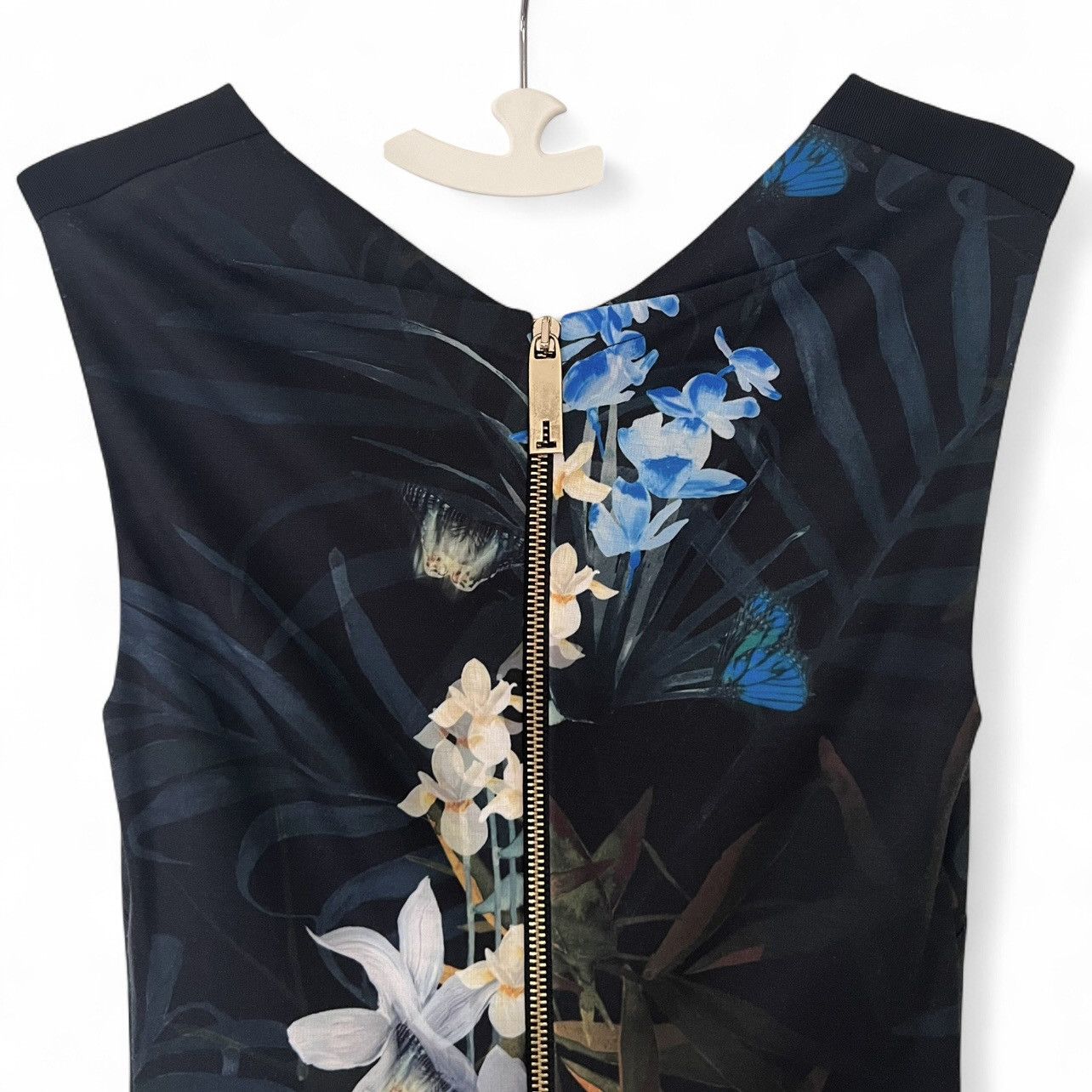 Ted Baker NWT Luxury Floral Sleeveless Midi Dress Size S Size S / US 4 / IT 40 - 5 Thumbnail