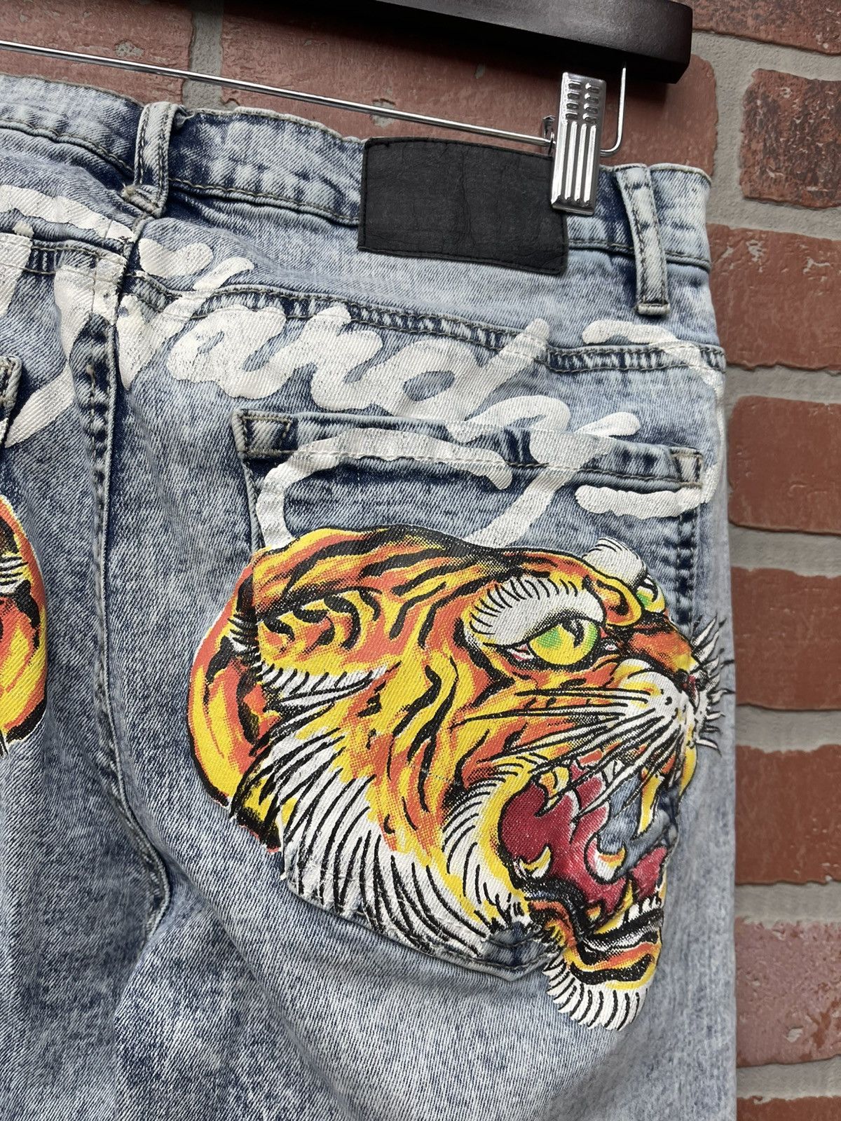 Ed Hardy Size 30 - Ed Hardy Men’s Slim Tiger Print Size US 30 / EU 46 - 7 Thumbnail