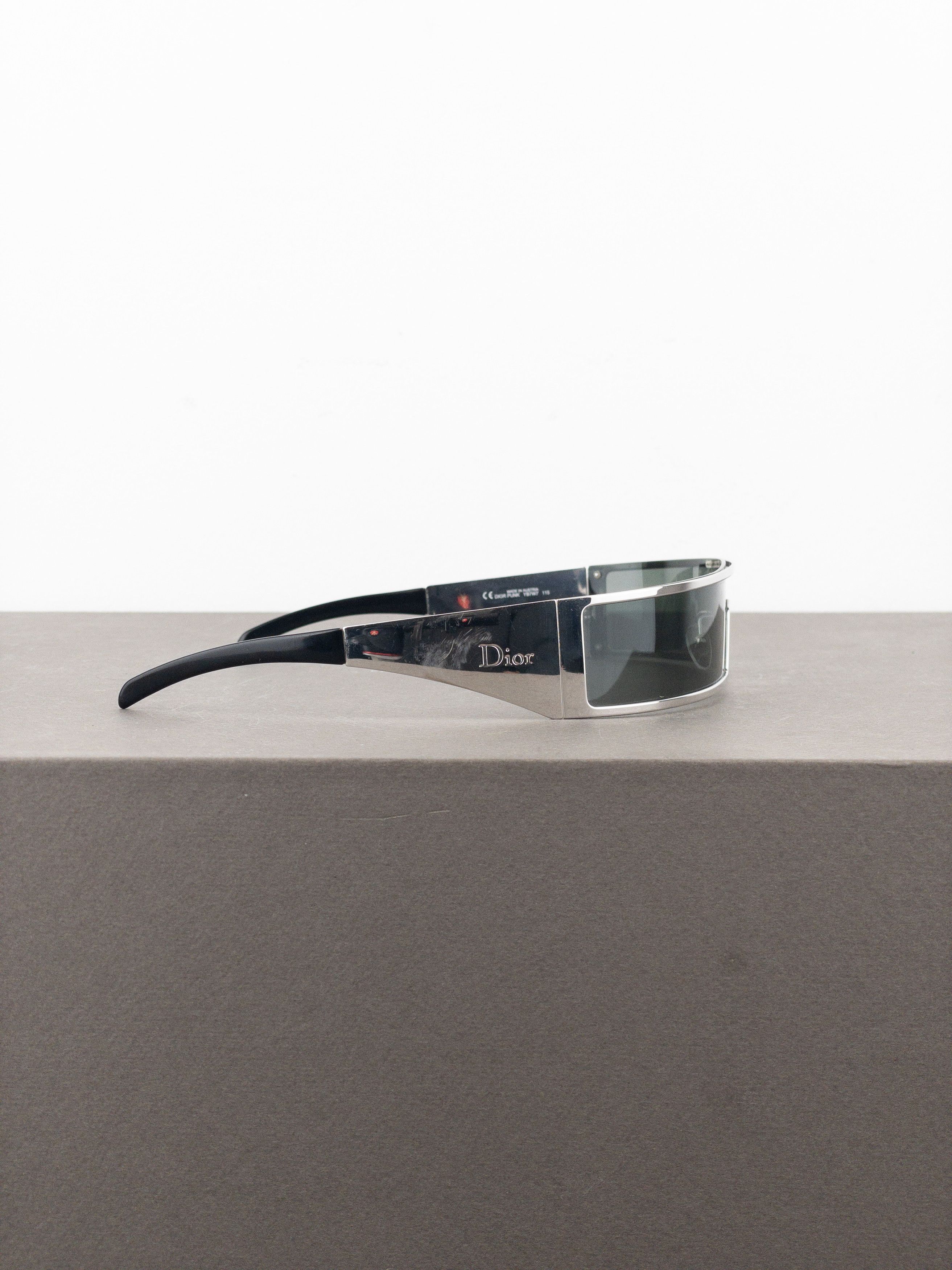 Dior Dior by Galliano SS03 Punk Wrap Mask Sunglasses Size ONE SIZE - 4 Thumbnail