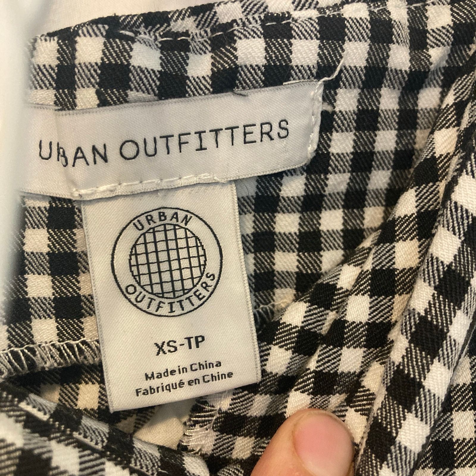 Urban Outfitters Urban Outfitters Black and White Gingham Plaid Mini Skirt Size 24" / US 00 / IT 34 - 7 Thumbnail