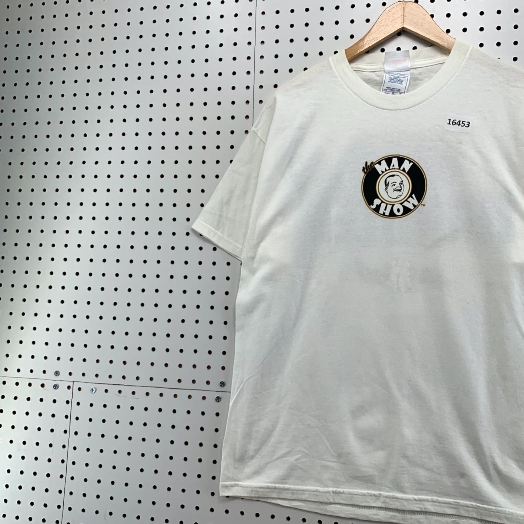 Vintage VINTAGE Man Show Shirt Adult Large Beer Handler Graphic White Short Sleeve TEE Mens Large White Beer Theme 90s Dreamin Motion Size US L / EU 52-54 / 3 - 3 Thumbnail