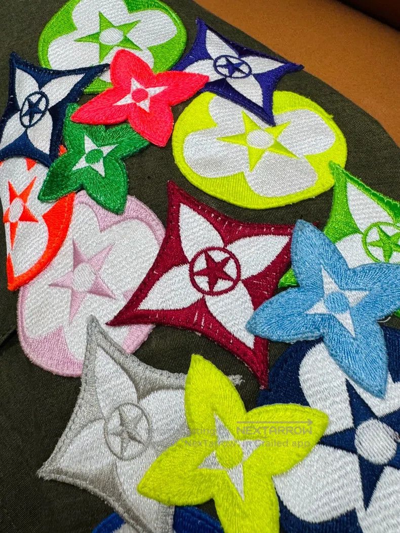 READYMADE Ready Made first generation peak item lv embroidered arm p Size US XS / EU 42 / 0 - 5 Thumbnail