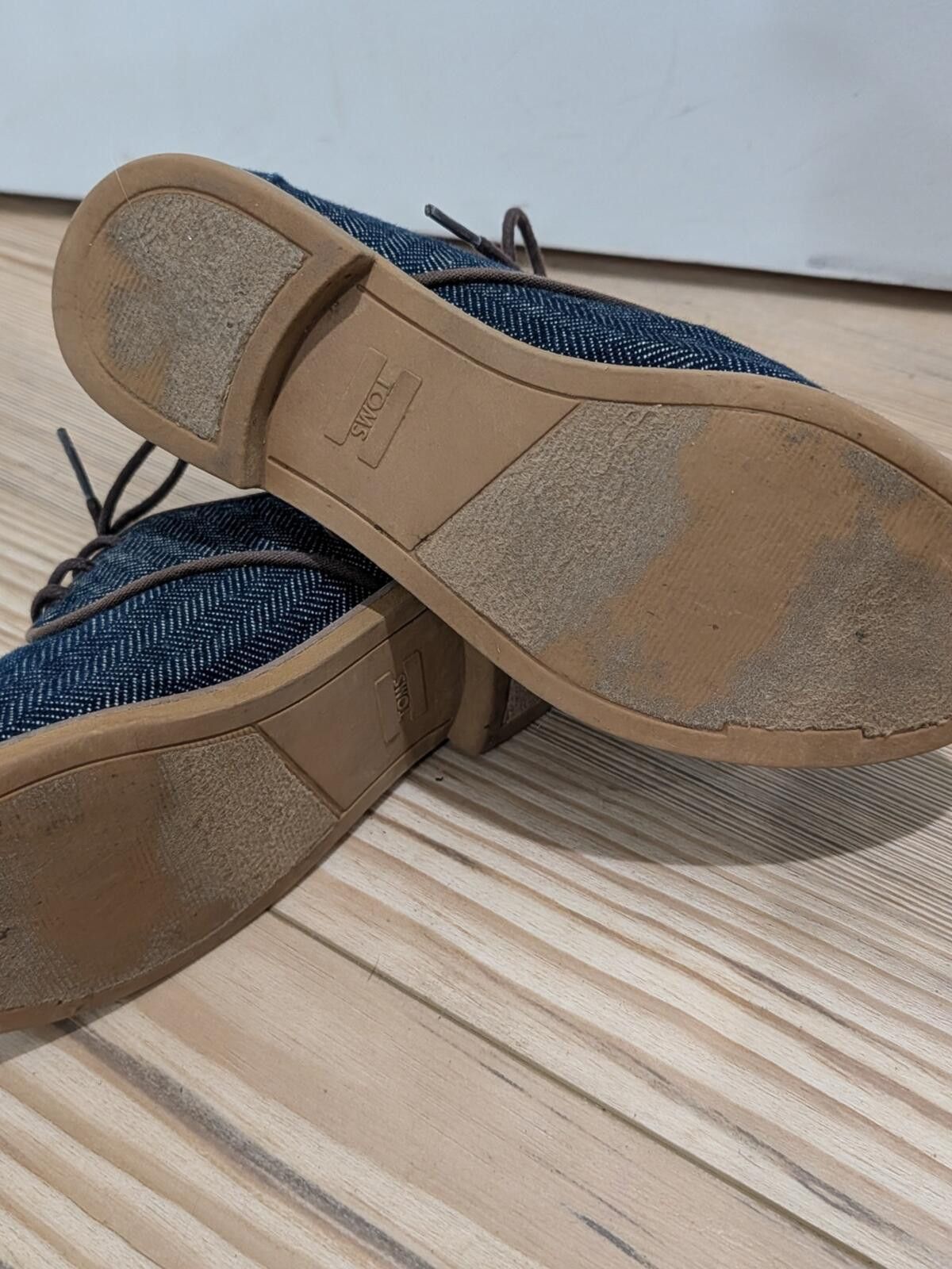 Toms Toms Blue Herringbone Lace-Up Flats with Brown Trim Size US 9 / IT 39 - 4 Thumbnail