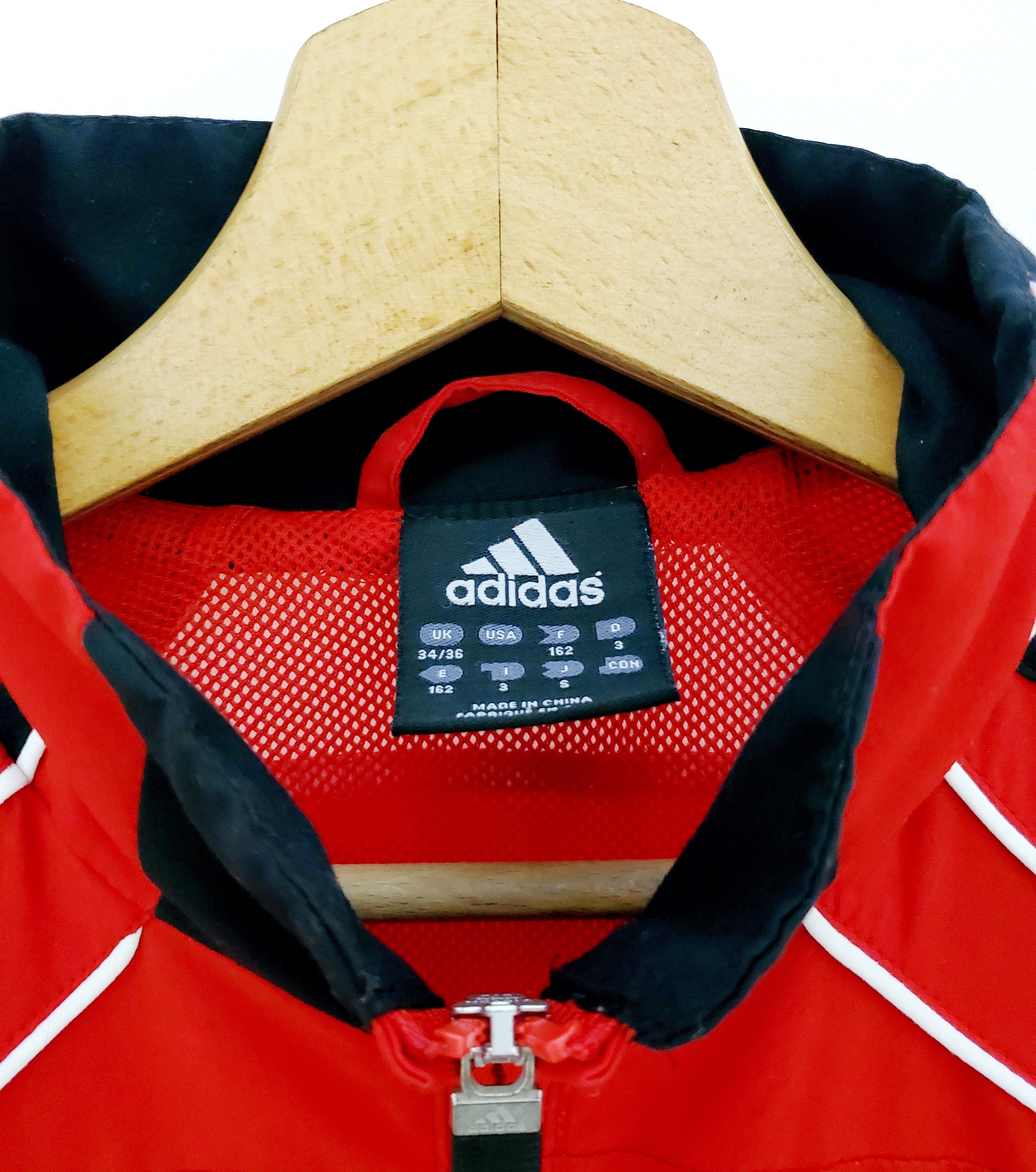 Adidas Vintage Adidas Liverpool Football Jacket Soccer Track Red S Size US S / EU 44-46 / 1 - 3 Thumbnail