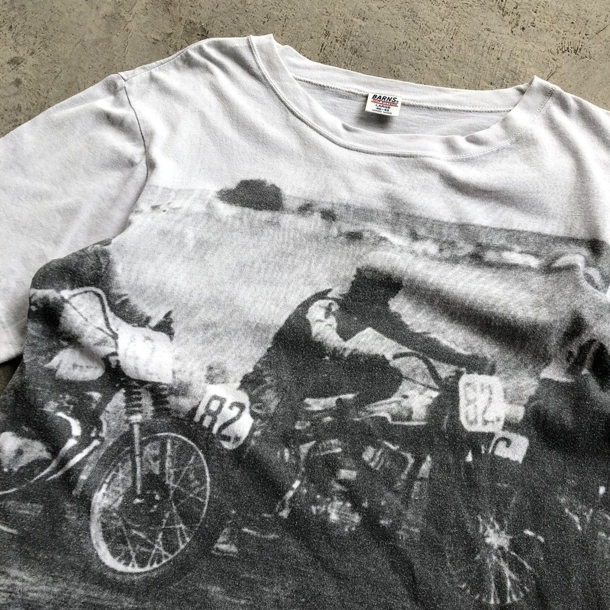 BARNS OUTFITTERS BARNS Union Made Motorcycle Overprint T-Shirt Size US L / EU 52-54 / 3 - 4 Thumbnail