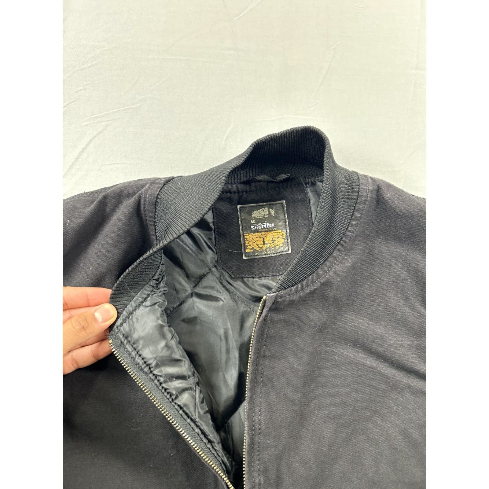 Vintage Berne Vest Mens L Black Canvas Quilted Insulated Full Zip Workwear Outdoor Size US L / EU 52-54 / 3 - 3 Thumbnail