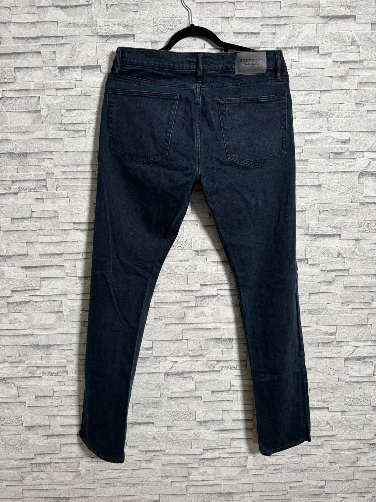 Burberry Burberry Straight Denim Jeans Blue W30/L32 Size US 30 / EU 46 - 2 Thumbnail