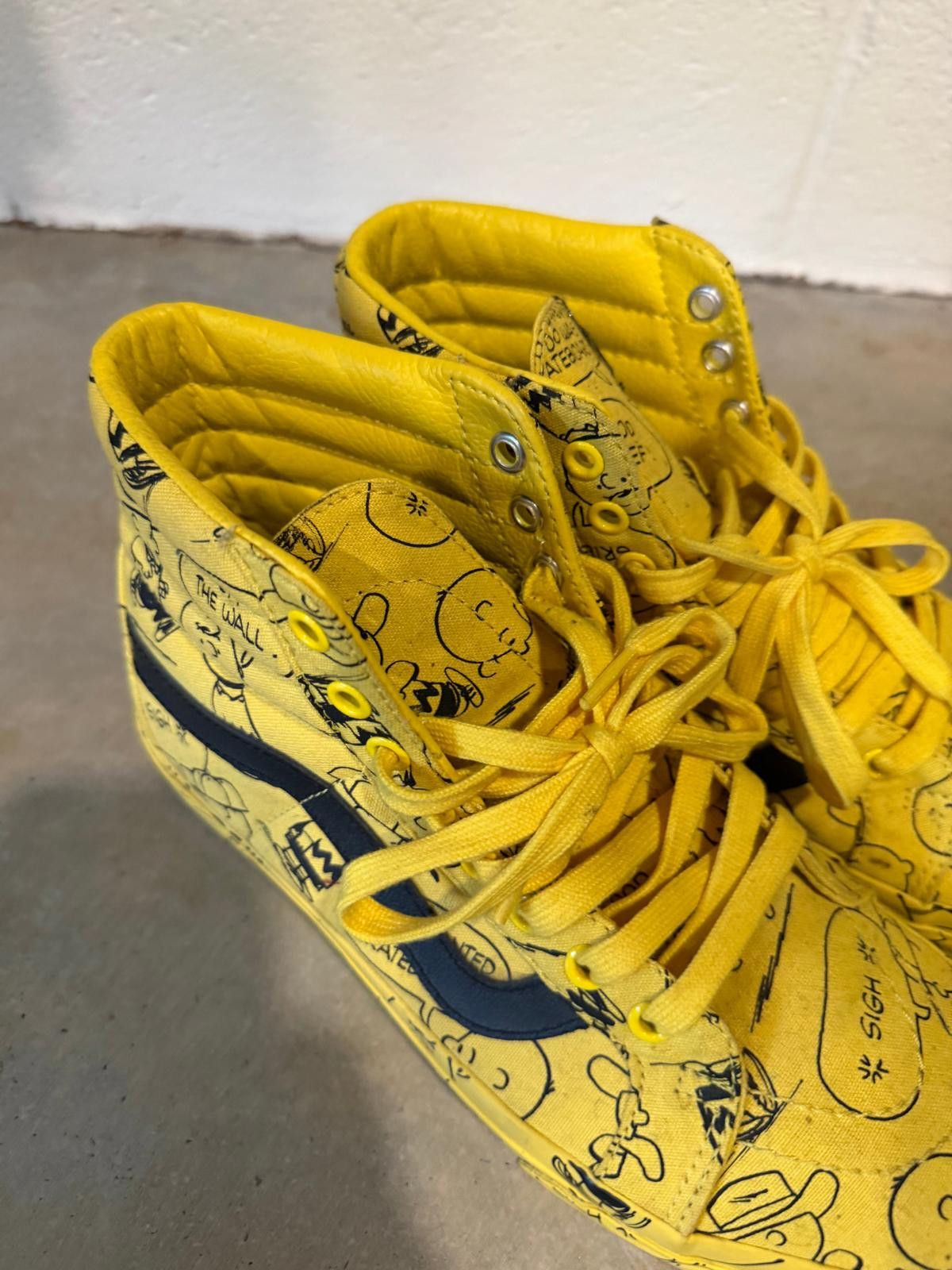 Vans Preowned Vans Sk8-Hi Peanuts Charlie Brown Sz 8.5M/10W Size US 8.5 / EU 41-42 - 4 Thumbnail