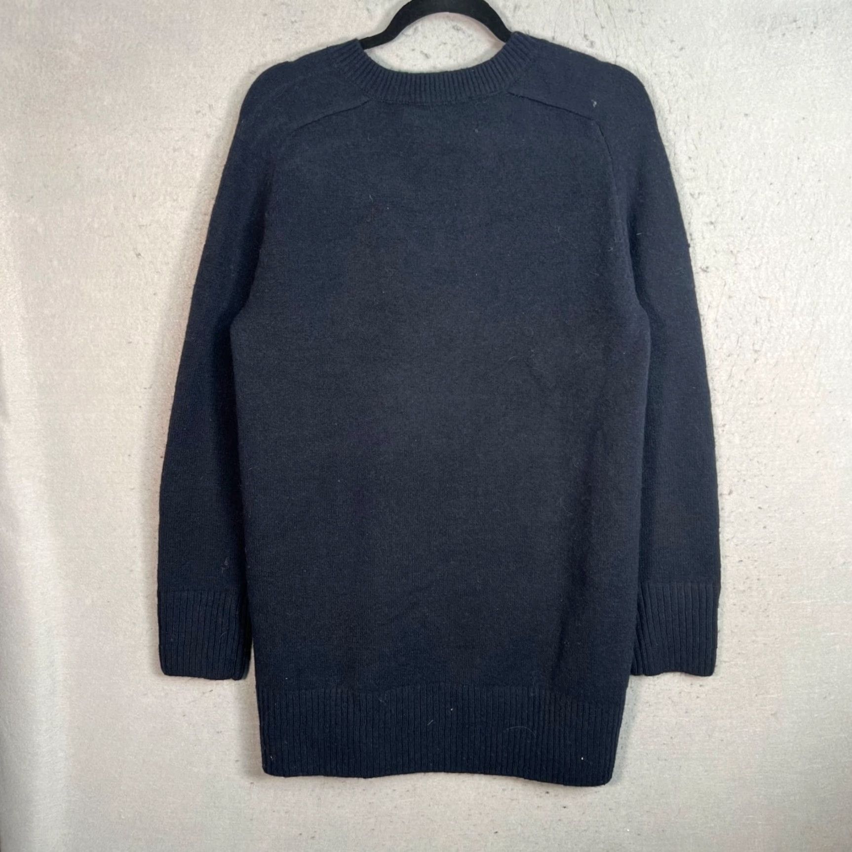 Zara ZARA Women Large Navy Blue V-Neck Sweater Pullover Long Sleeve Size L / US 10 / IT 46 - 2 Thumbnail