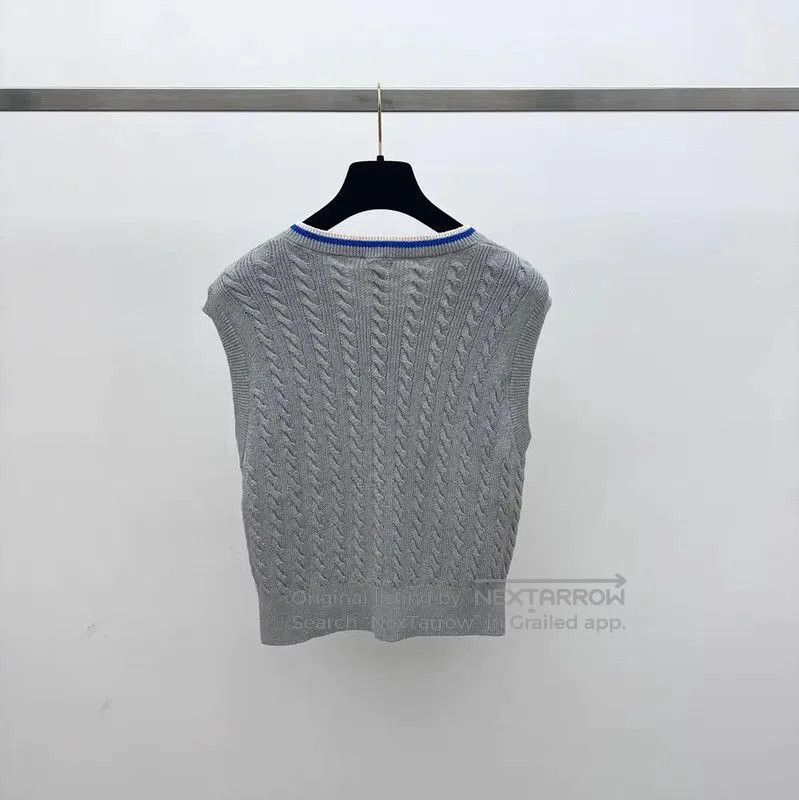 Loewe Loewe Gray Knitted Sleeveless Top . Size L / US 10 / IT 46 - 2 Thumbnail